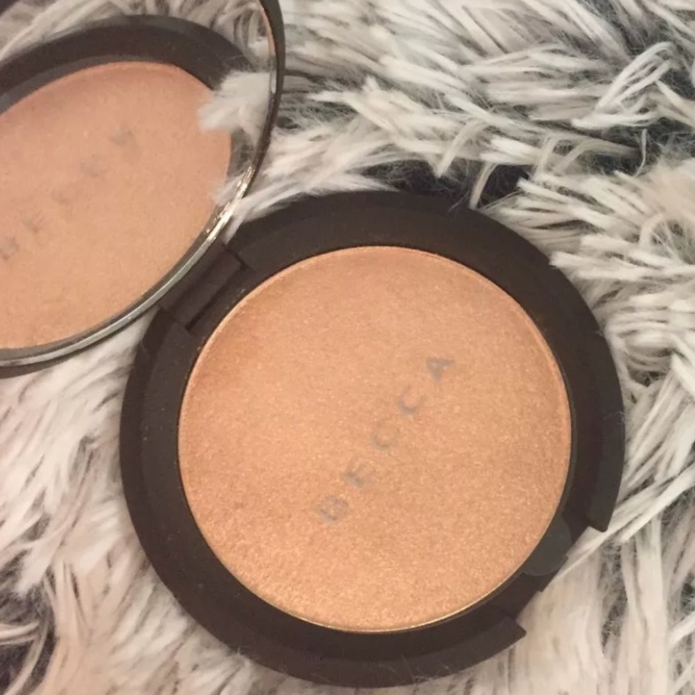 NEW•NO BOX!• BECCA CHAMPAGNE POP••FULL SIZE